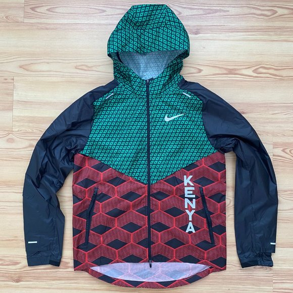 NIKE Team KENYA Shield Running Jacket - Picture 1 of 3